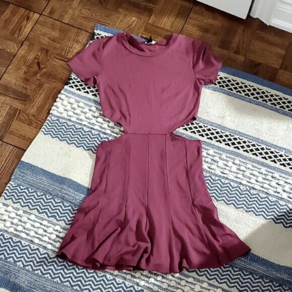 Plum Fit and Flare Mini Tennis Cutout Dress- M - Picture 7 of 10